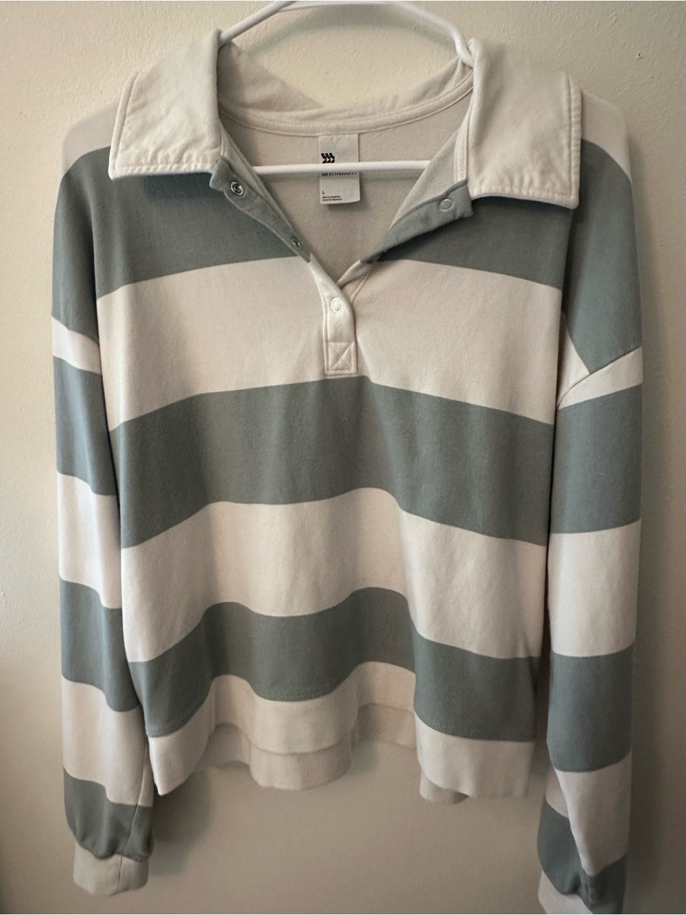 all in motion Sage Green set size large - Picture 3 of 12